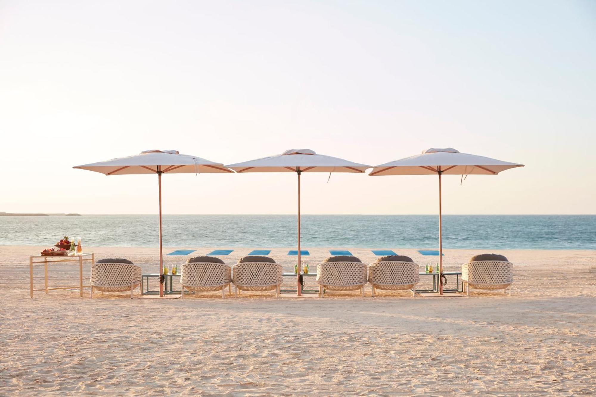 Mandarin Oriental Jumeira, Dubai Bagian luar foto Beach at Jumeirah Beach Hotel